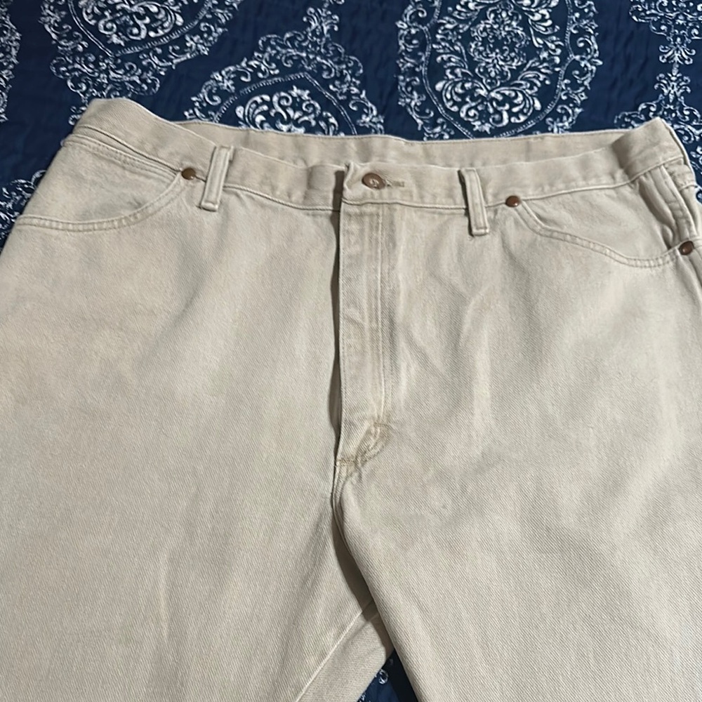 Wrangler Khaki Denim size 40 X 34